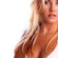 Elisha-Cuthbert-149