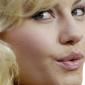 Elisha-Cuthbert-25
