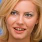 Elisha-Cuthbert-67