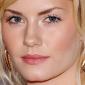Elisha-Cuthbert-8