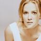 Elizabeth-Shue-3