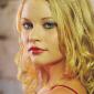 Emilie-DeRavin-16
