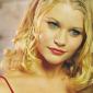 Emilie-DeRavin-5