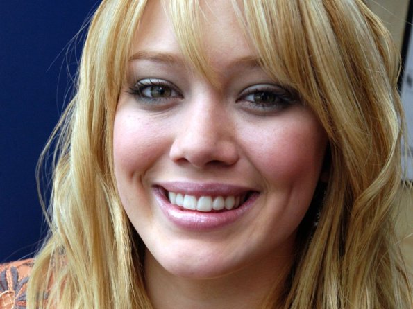 Hilary-Duff-53
