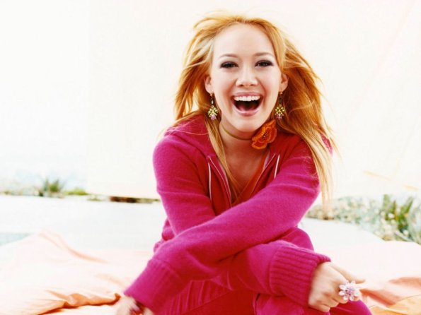 Hilary-Duff-56