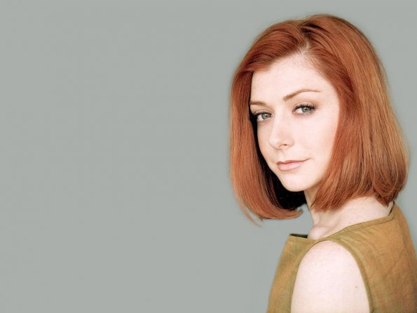 alyson-hannigan-3