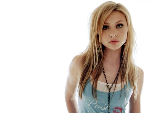 alyson-michalka-1