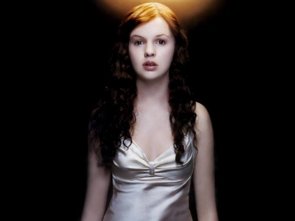 amber-tamblyn-2