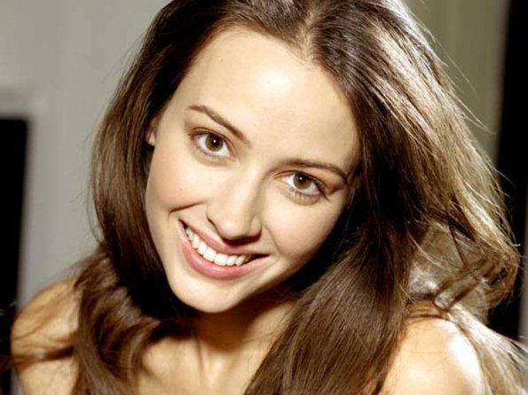 amy-acker-17