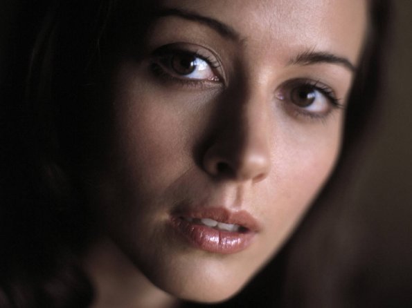 amy-acker-22