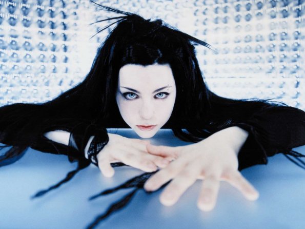 amy-lee-10