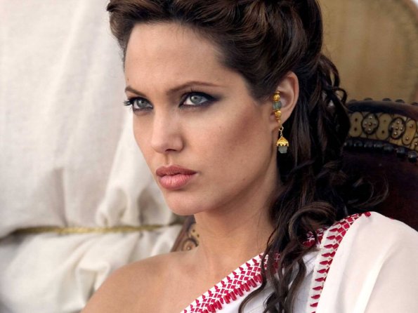 angelina-jolie-64