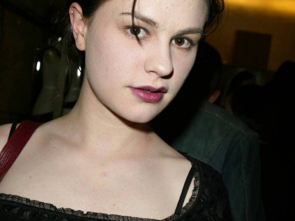 anna-paquin-11