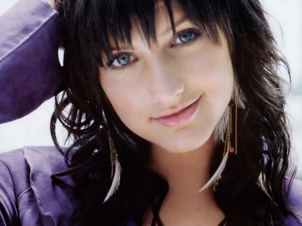 ashlee-simpson-22