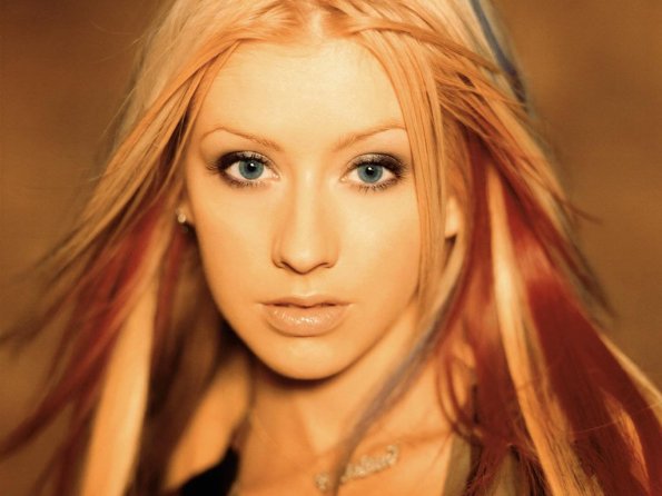 christina-aguilera-150