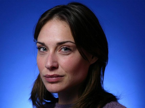 claire-forlani-16