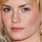 Elisha-Cuthbert-8