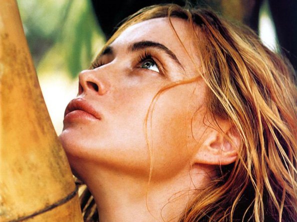 Emmanuelle-Beart-7