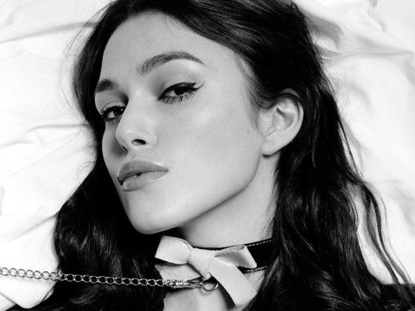 Keira-Knightley-82