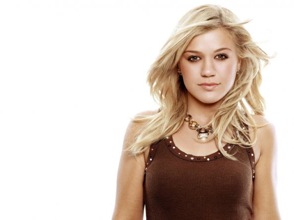 Kelly-Clarkson-5