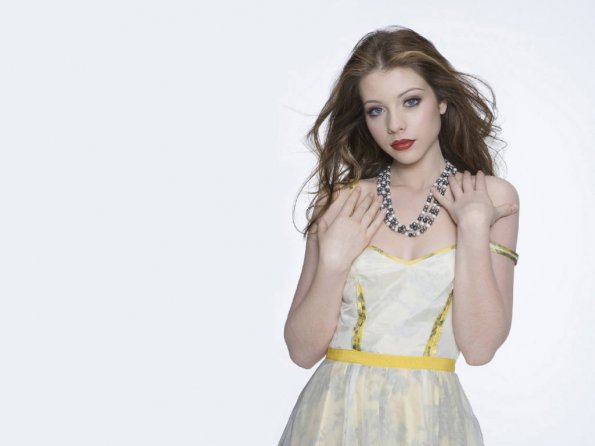 Michelle-Trachtenberg-32