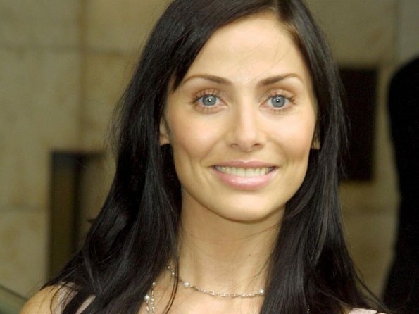 Natalie-Imbruglia-16