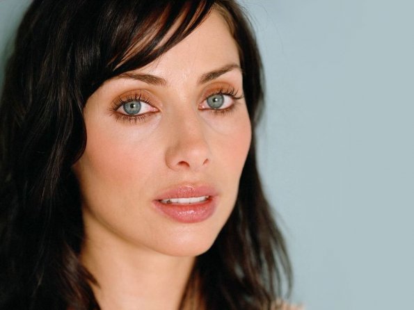 Natalie-Imbruglia-29