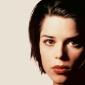 Neve-Campbell-22