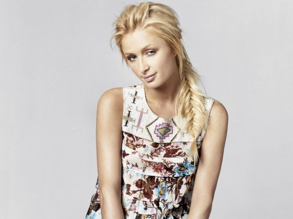 Paris-Hilton-26