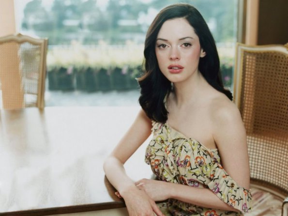 Rose-McGowan-50