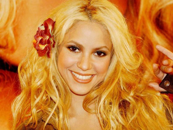 Shakira-Mebarak-57