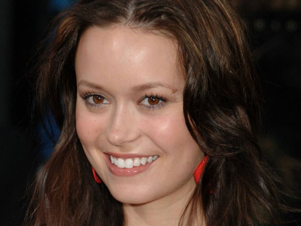 Summer-Glau-2