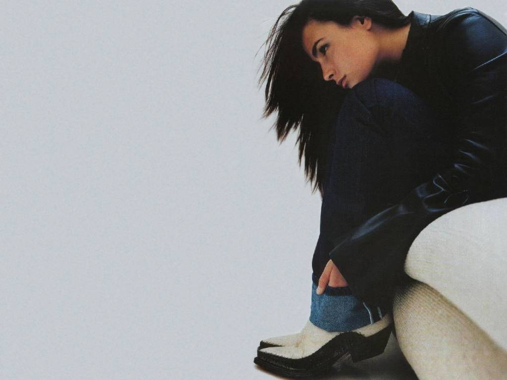 Jordana-Brewster-2