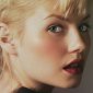 Elisha-Cuthbert-109
