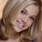 Mandy-Moore-36