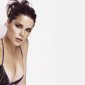 Neve-Campbell-6