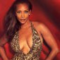 Vivica-A-Fox-23